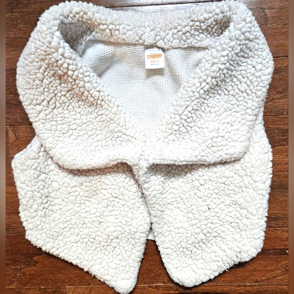 Gymboree brand vest, Cream color, Size 5/6.